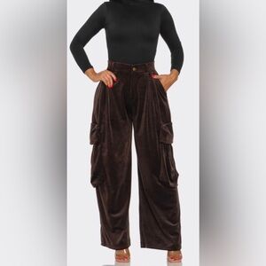 Comfy Soft Brown Velour Cargo Pants - Womens-elastic band in back – S M L